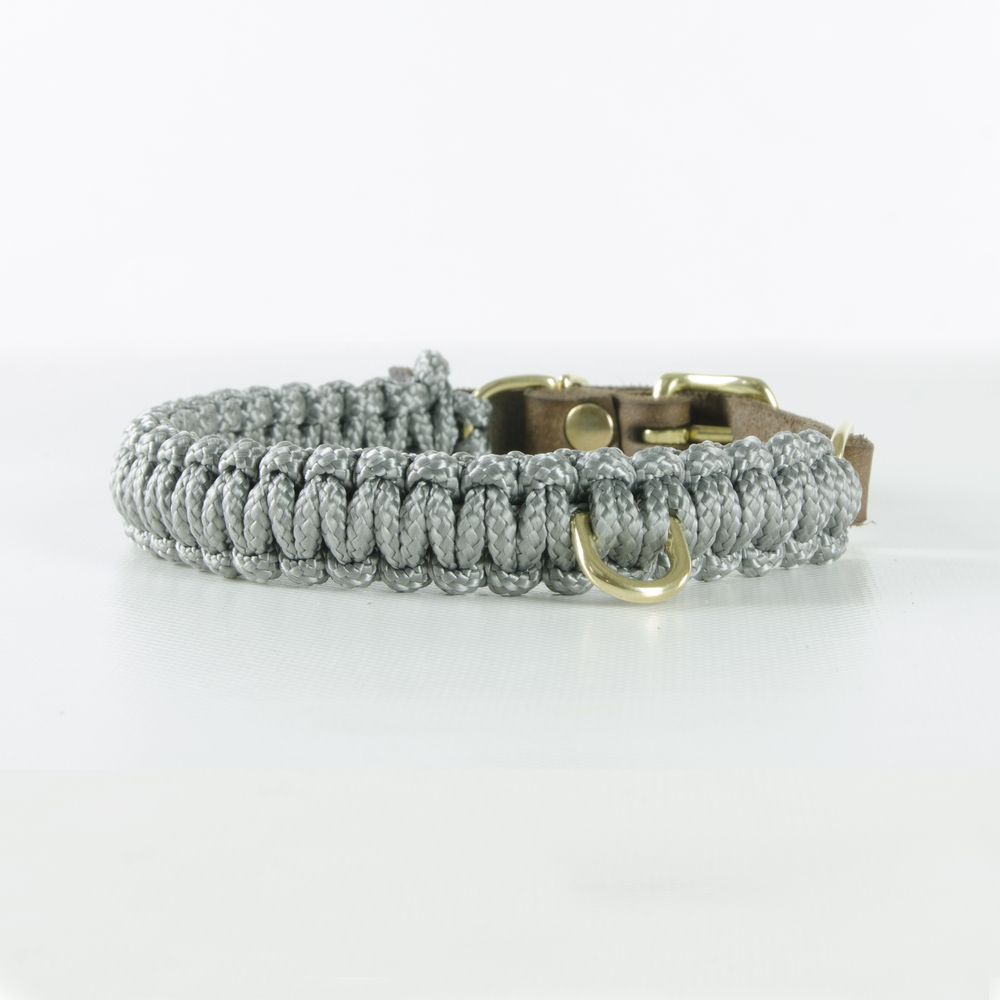 Molly-Stitch-Halsband-Touch-of-Leather-Grey-Gold-Front